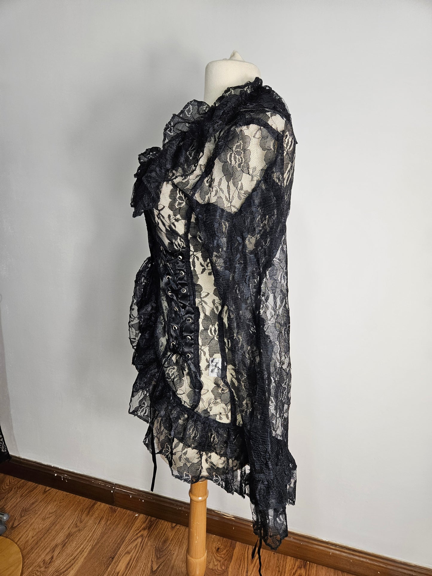 Chemisier en dentelle à laçage