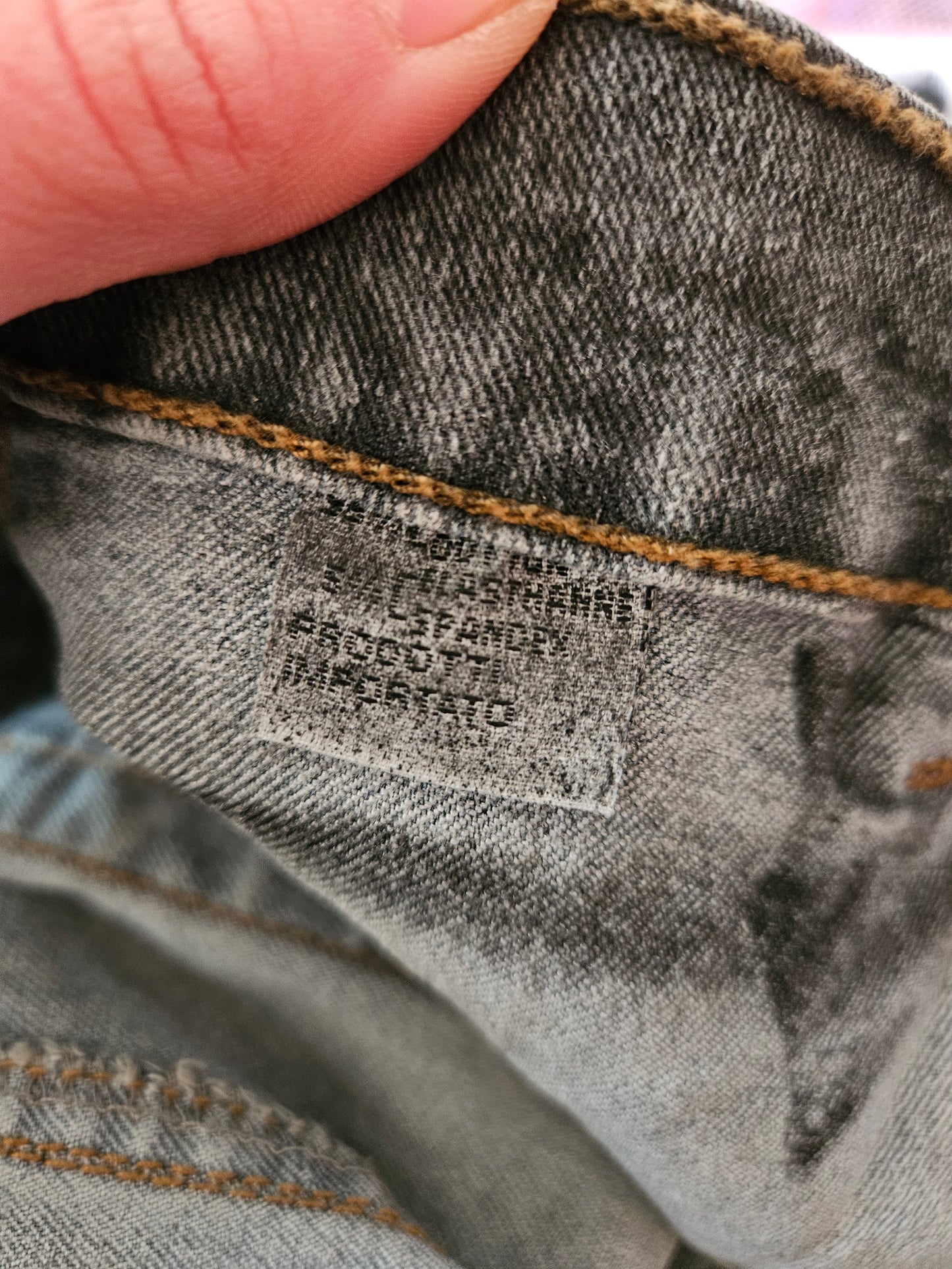 Jupe en denim brodé gris sombre