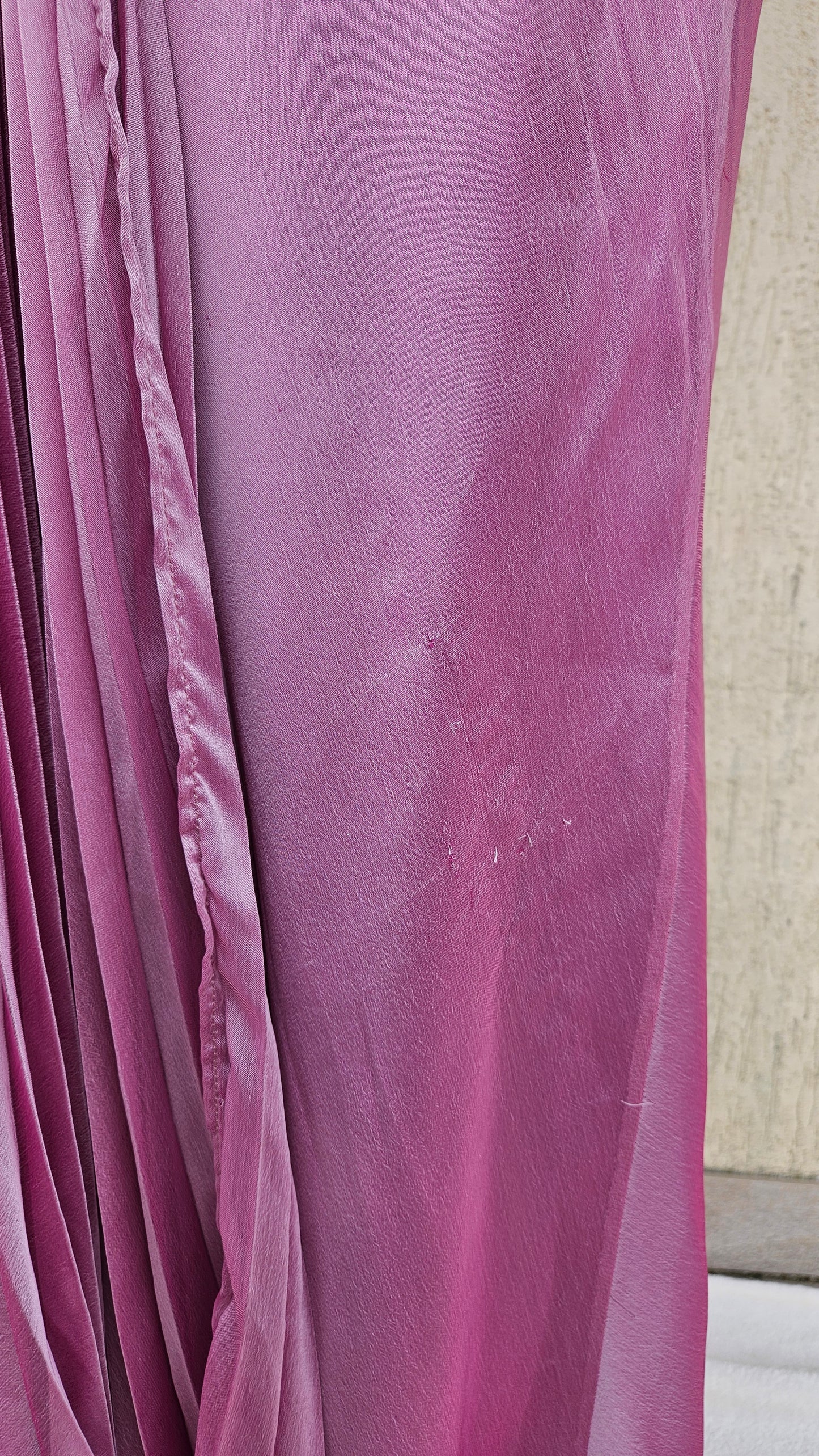 Long pink backless dress