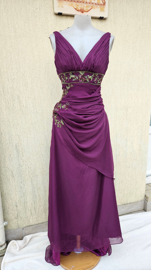 Maxi robe brodée violette