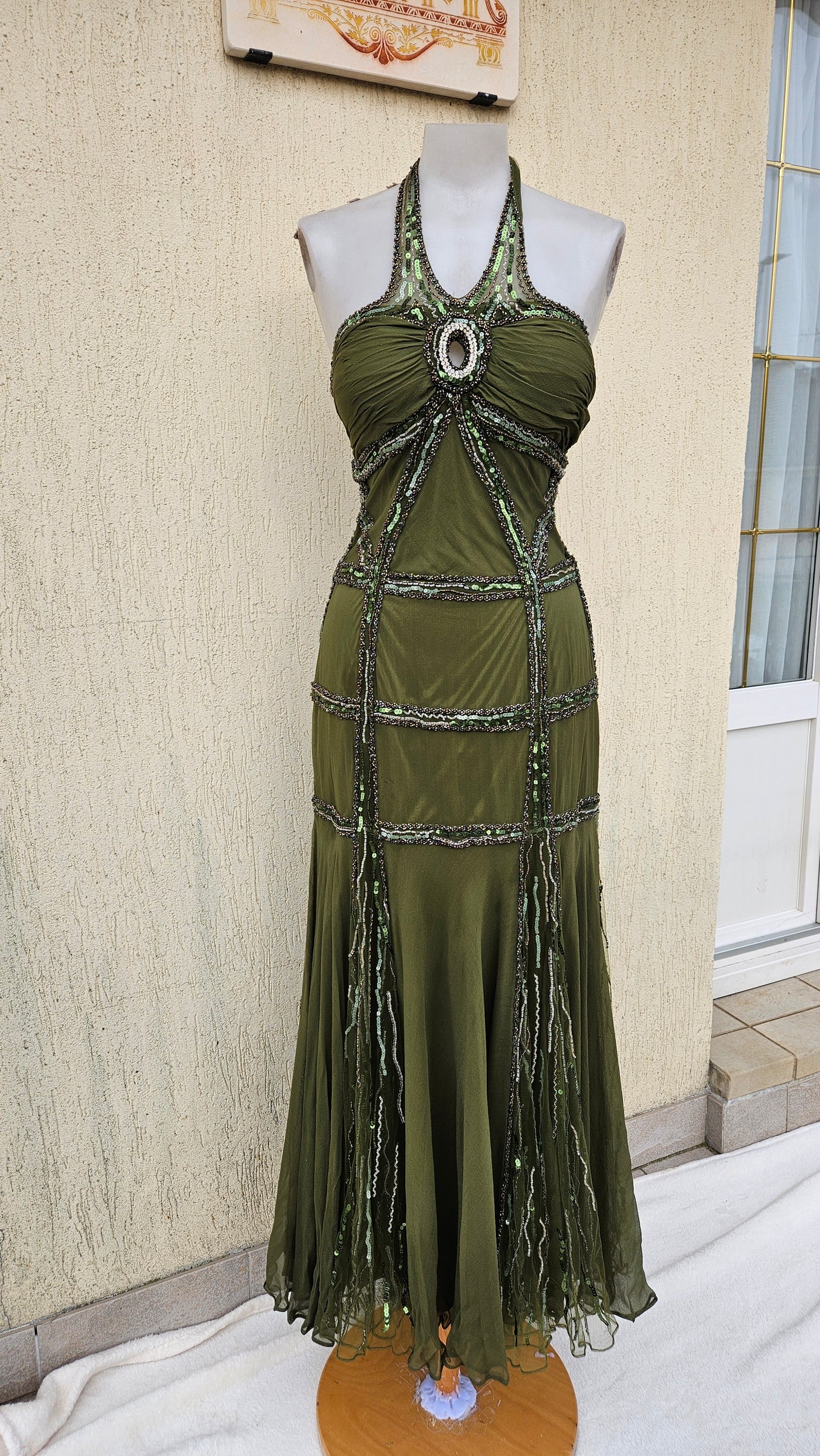Maxivestido de seda bordado