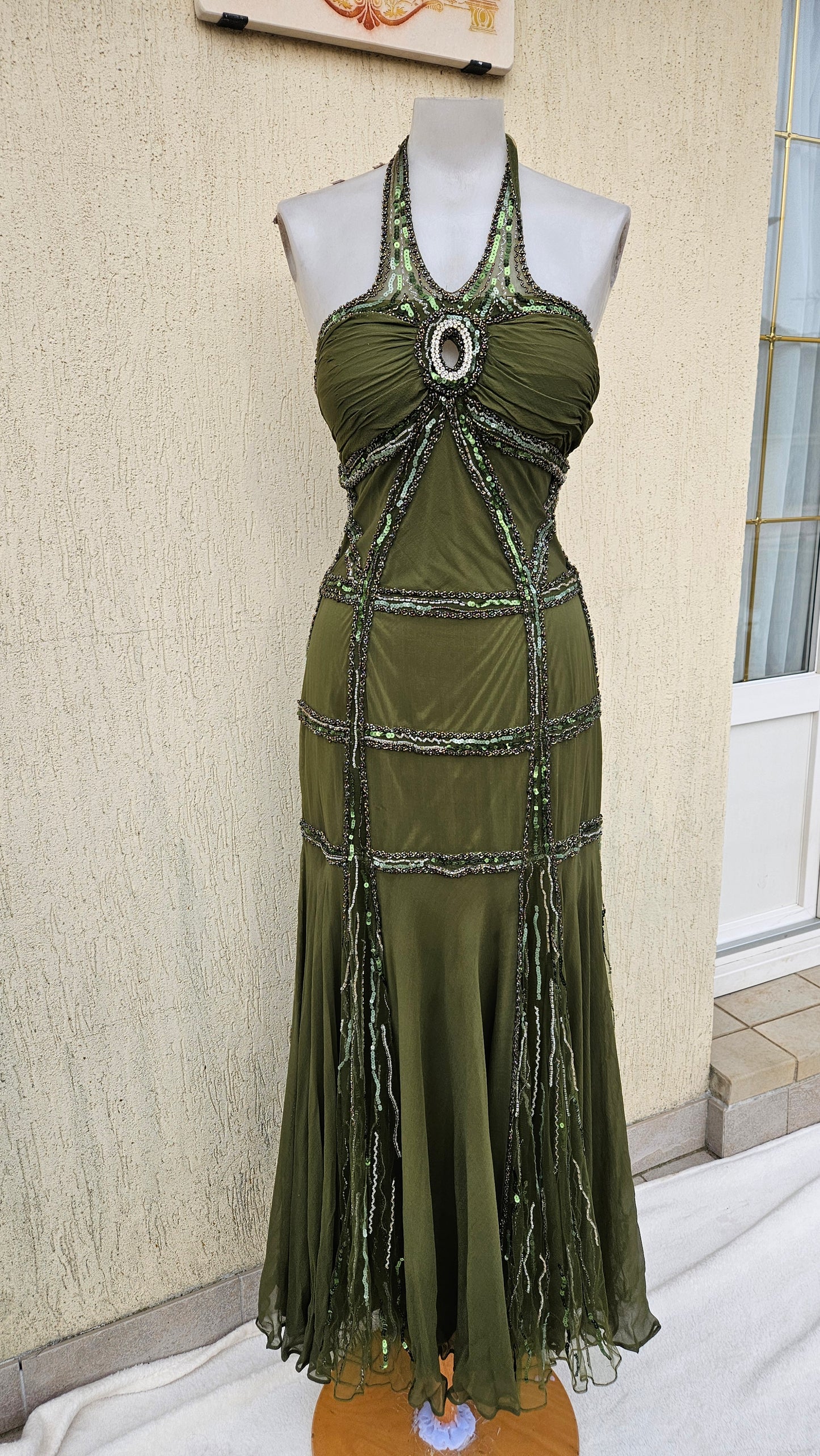 Maxivestido de seda bordado