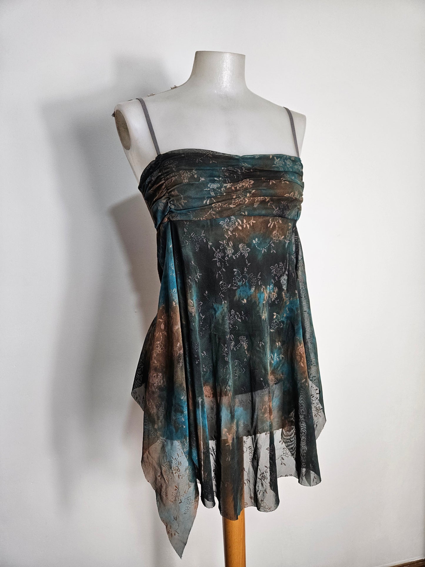 Haut asymétrique en voile doublé