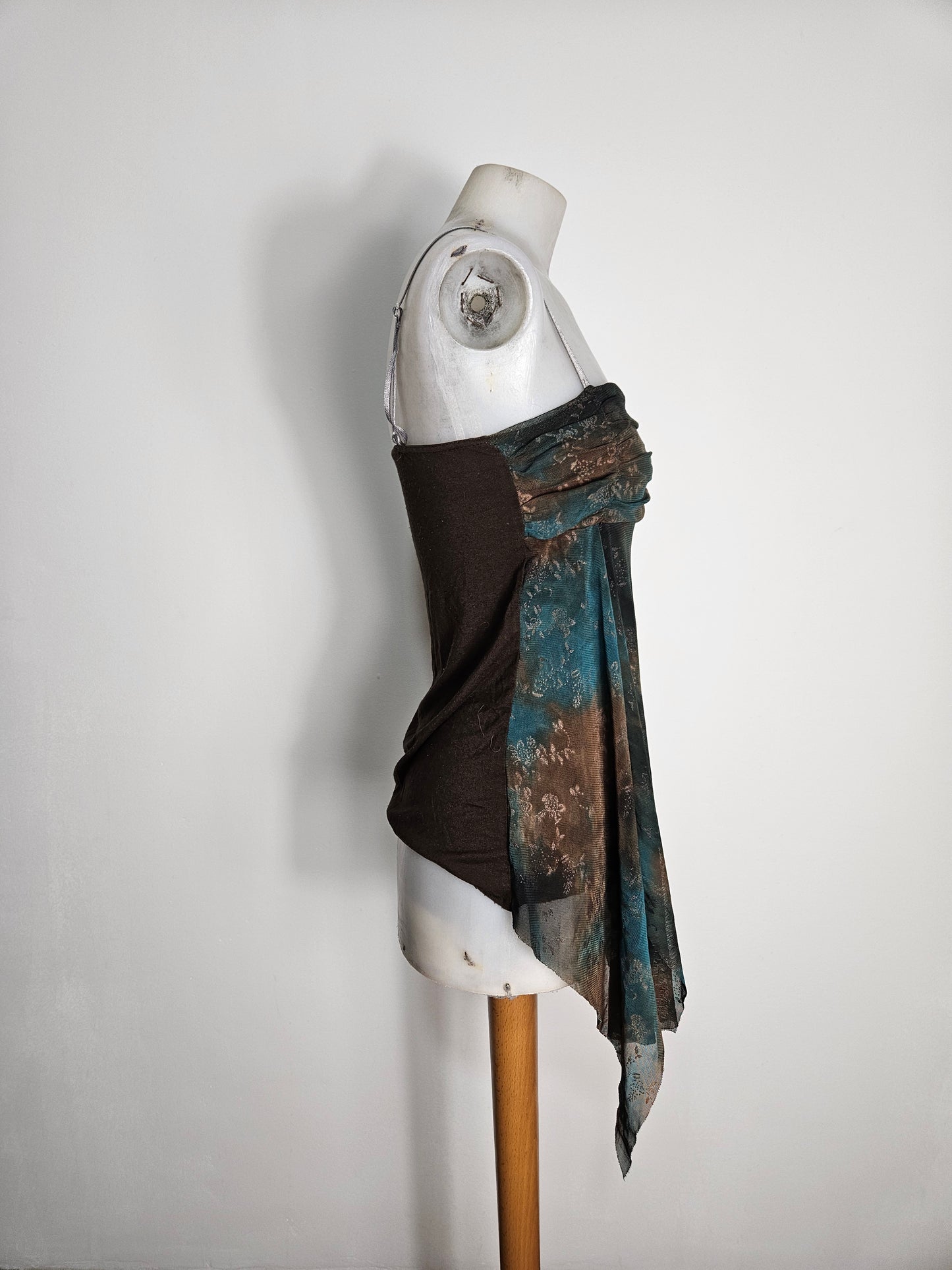 Haut asymétrique en voile doublé