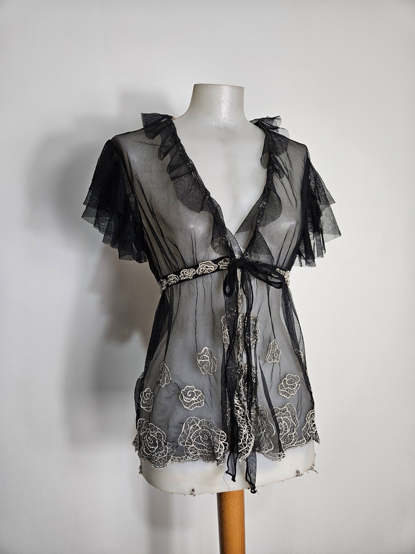 Haut en voile René Derhy