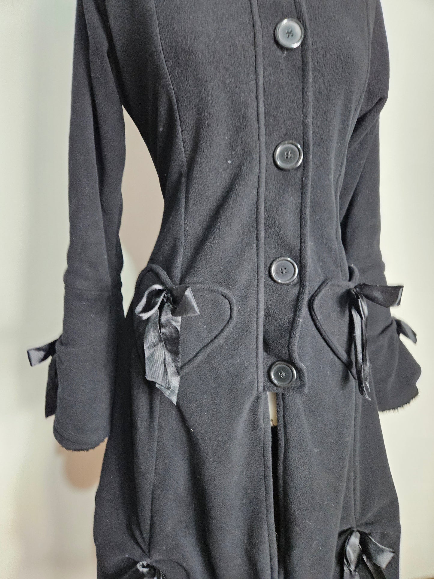 Long manteau à laçages