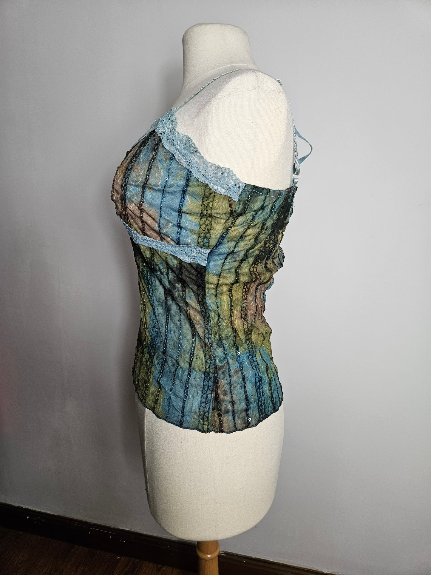 Haut en voile et dentelle bleu-marron