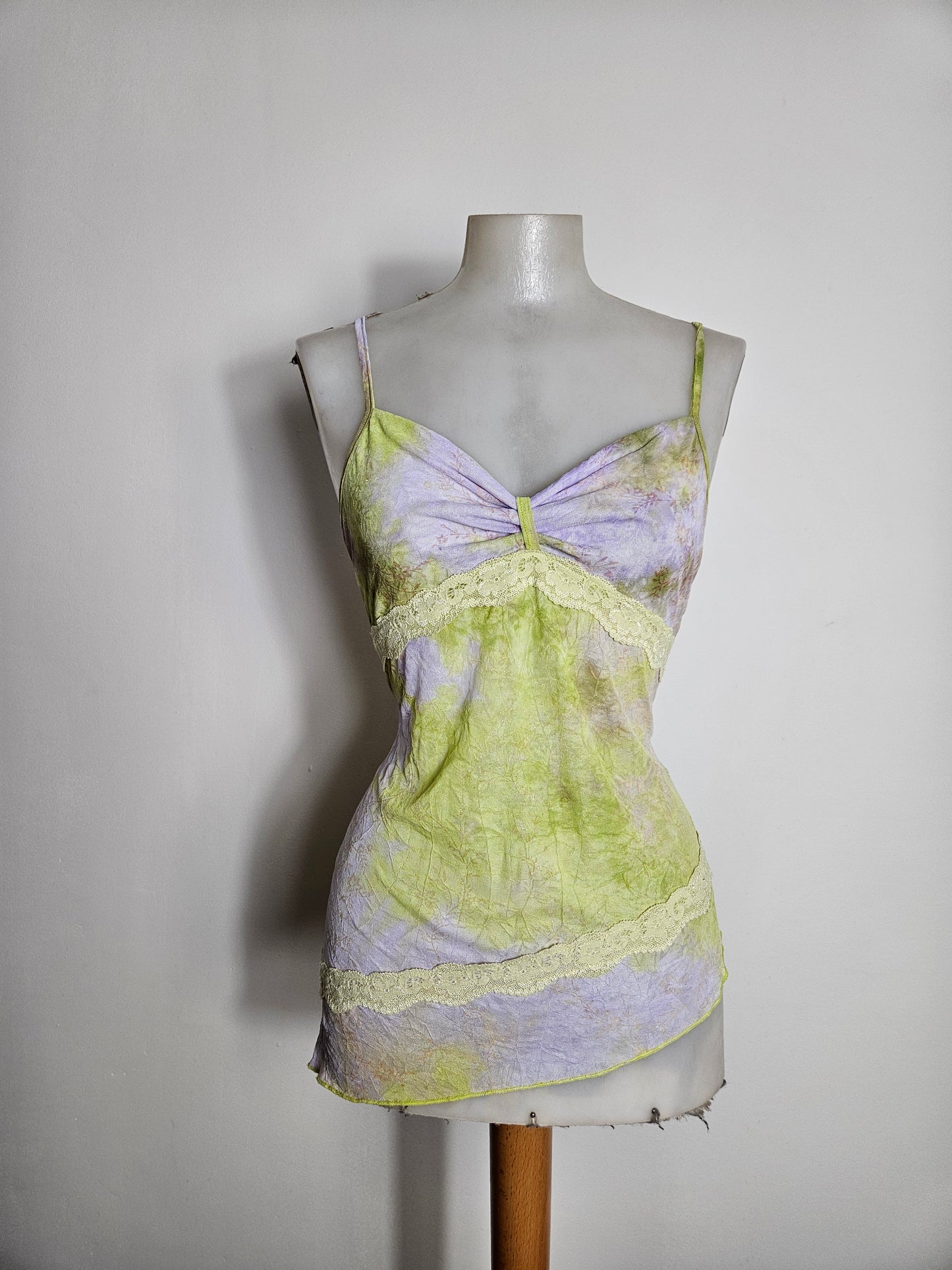 Haut en voile vert et lila