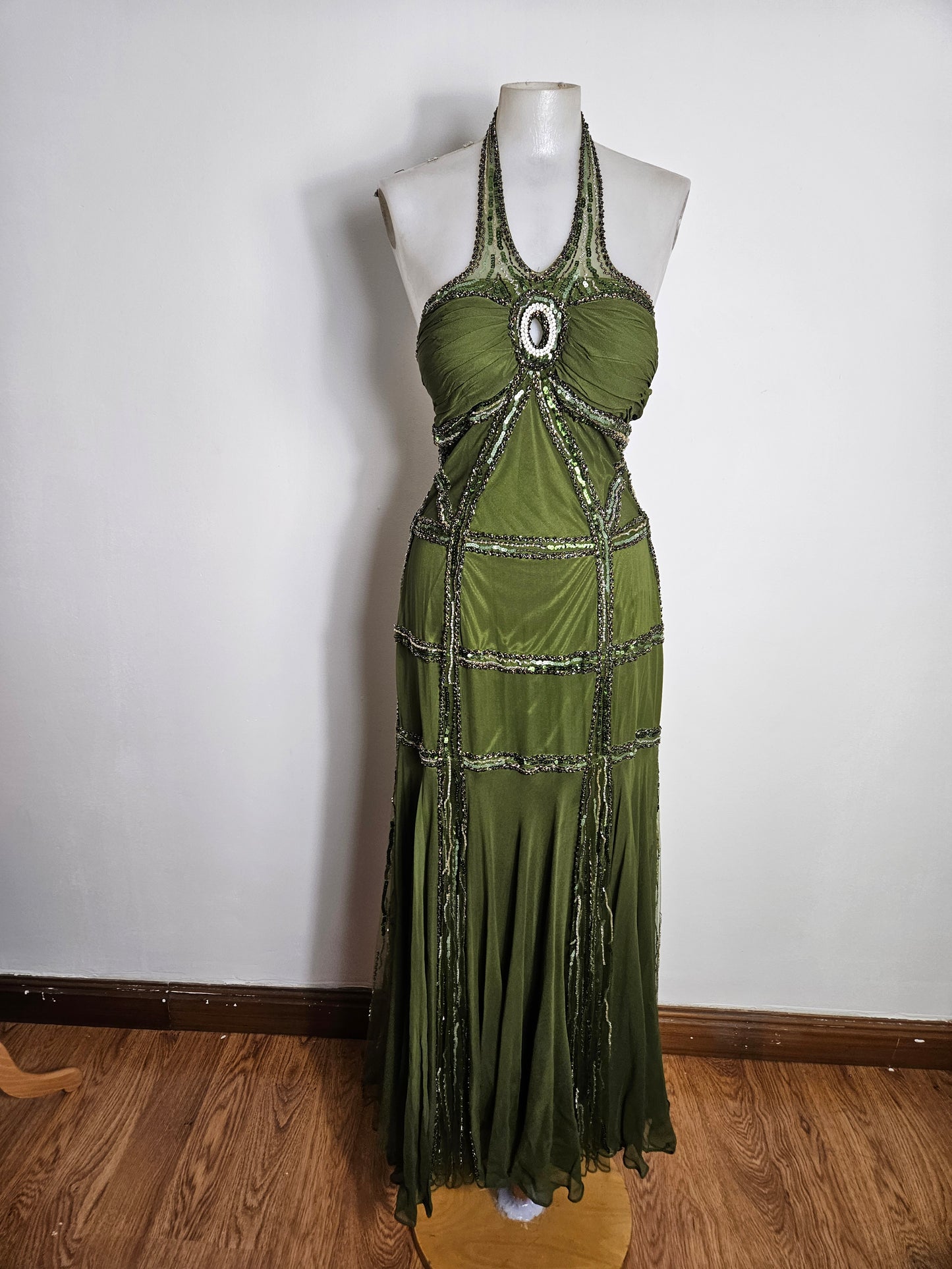 Maxivestido de seda bordado