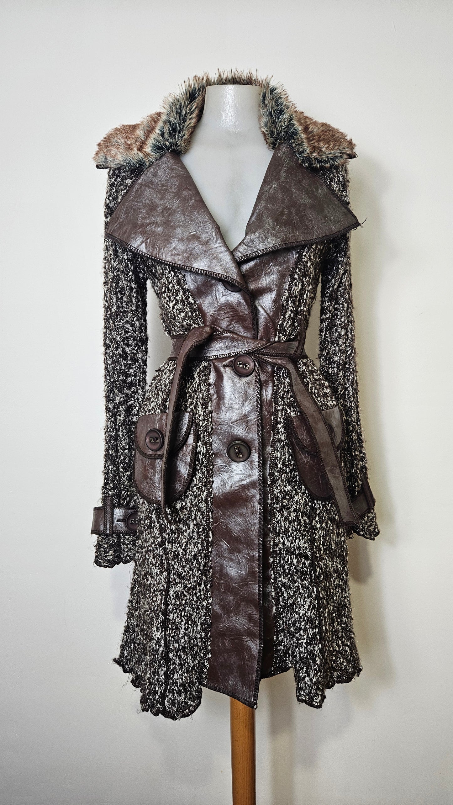 Lightweight multi-material coat