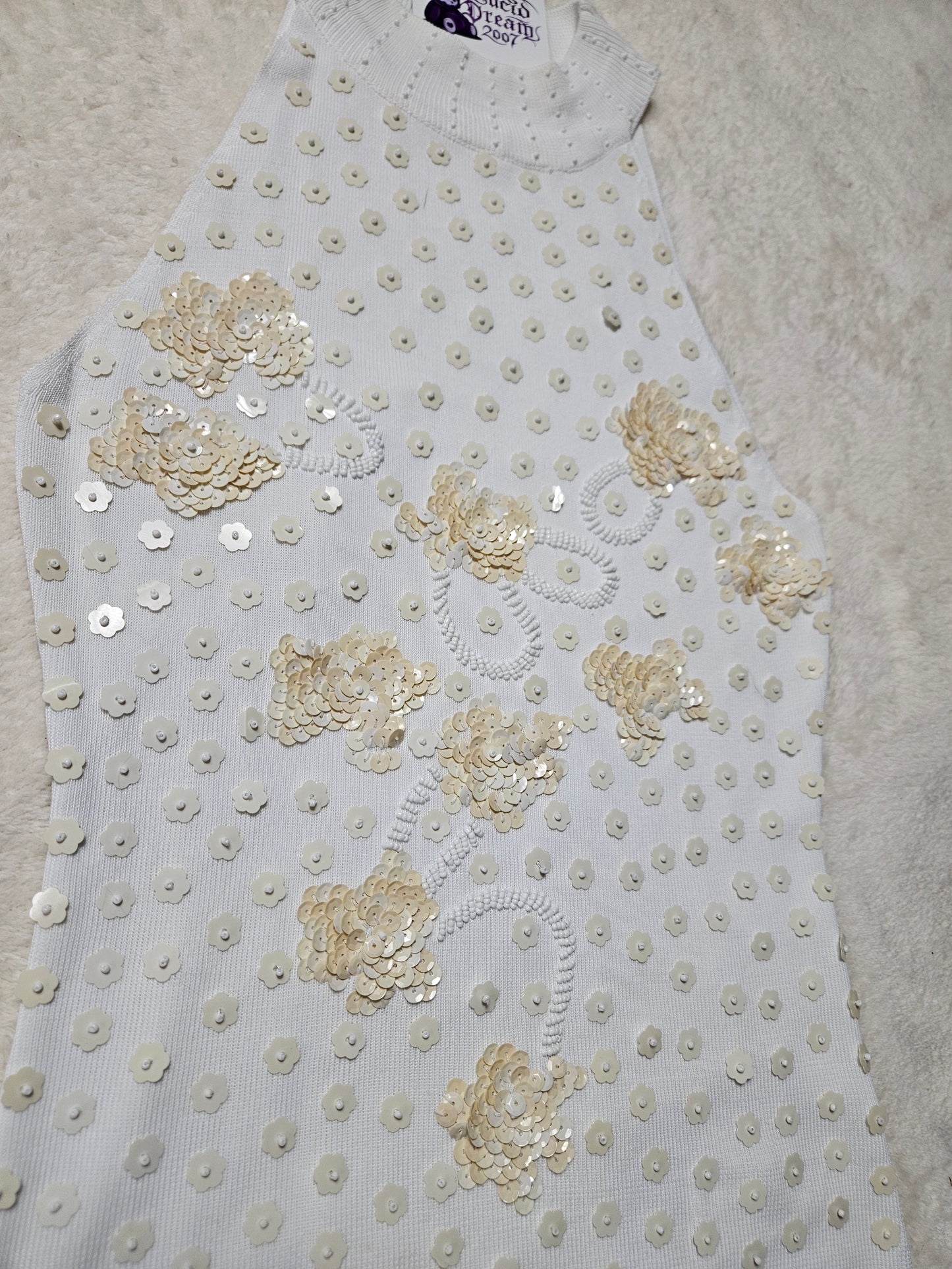 Haut col montant brodé