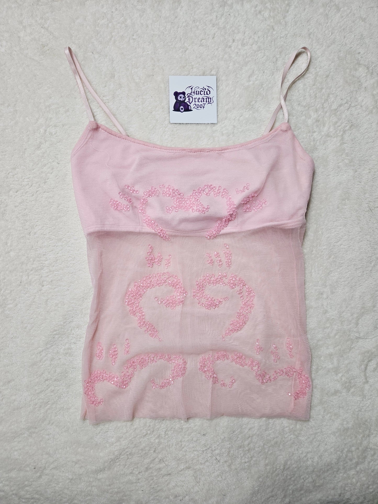 Haut rose en voile brodé