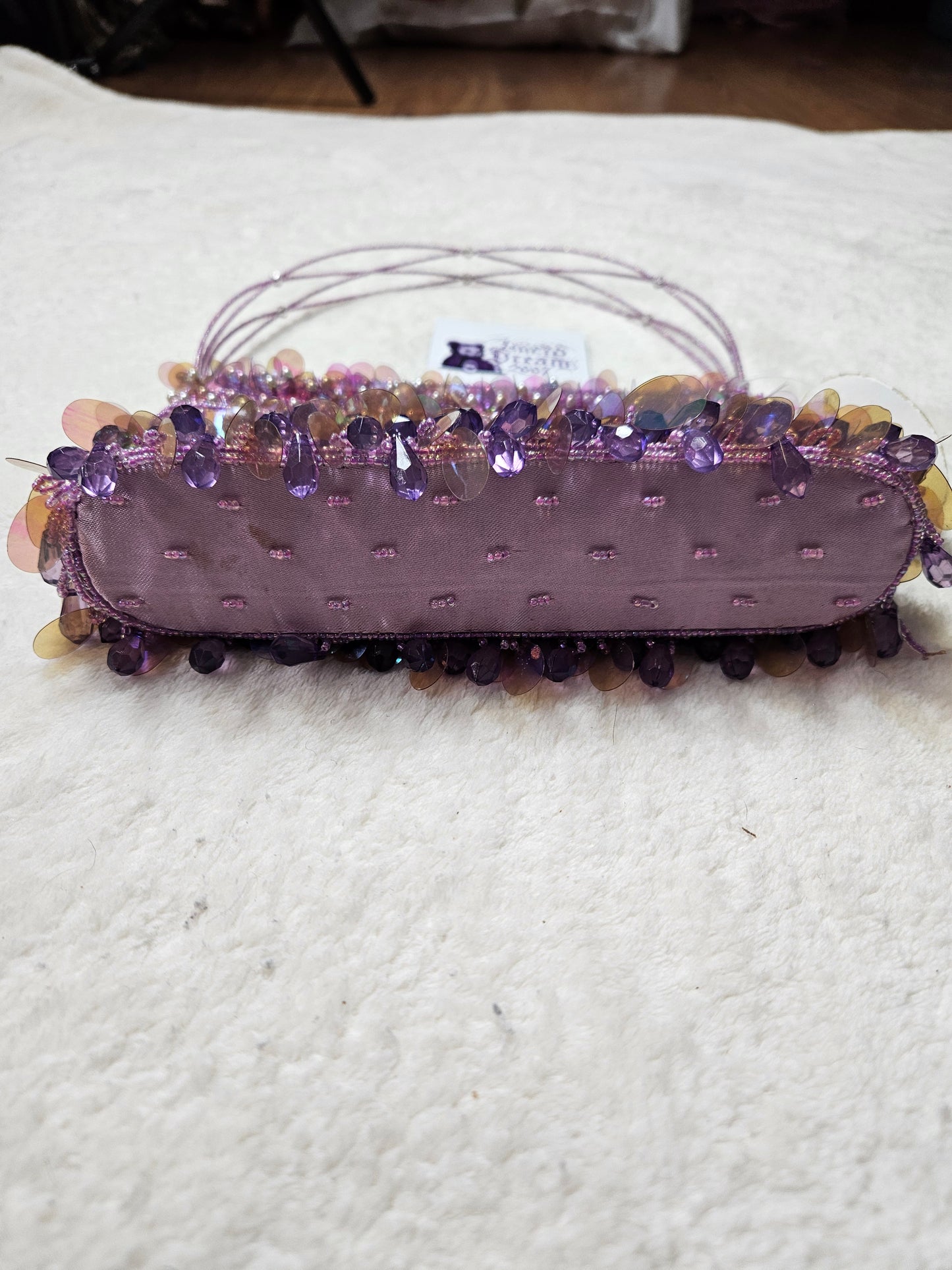 Pochette lila perles et sequins