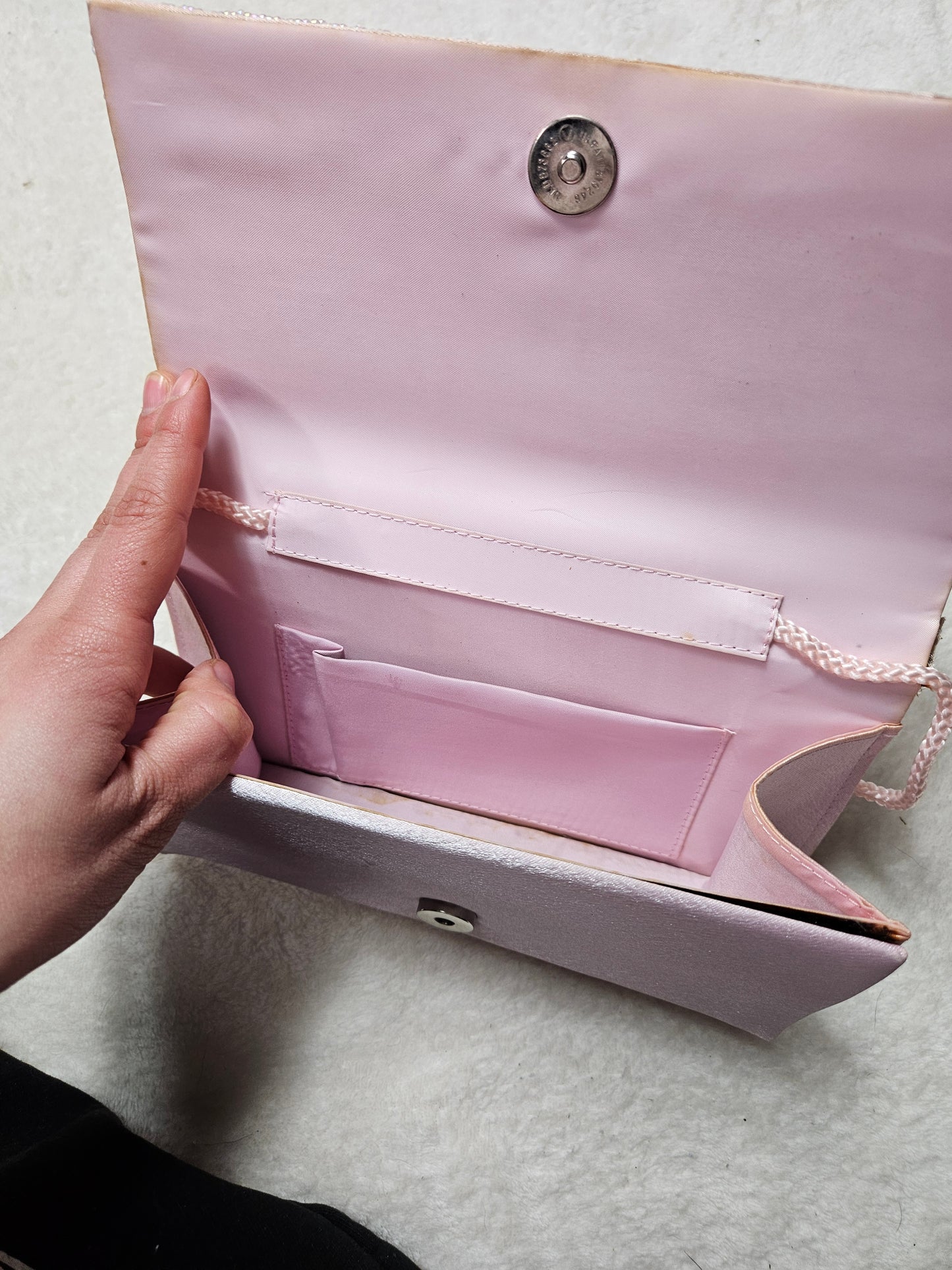 Pochette rose à sequins