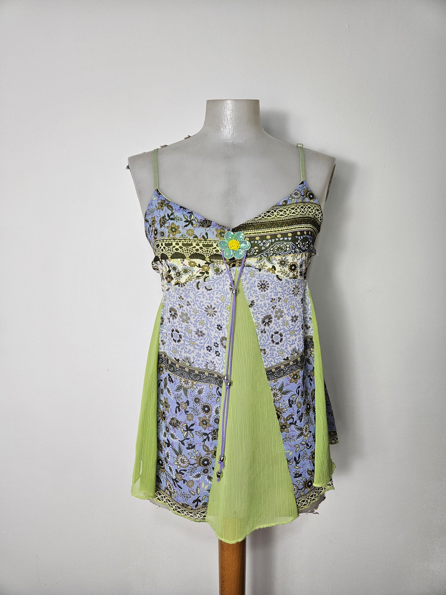 Haut en voile lila et vert