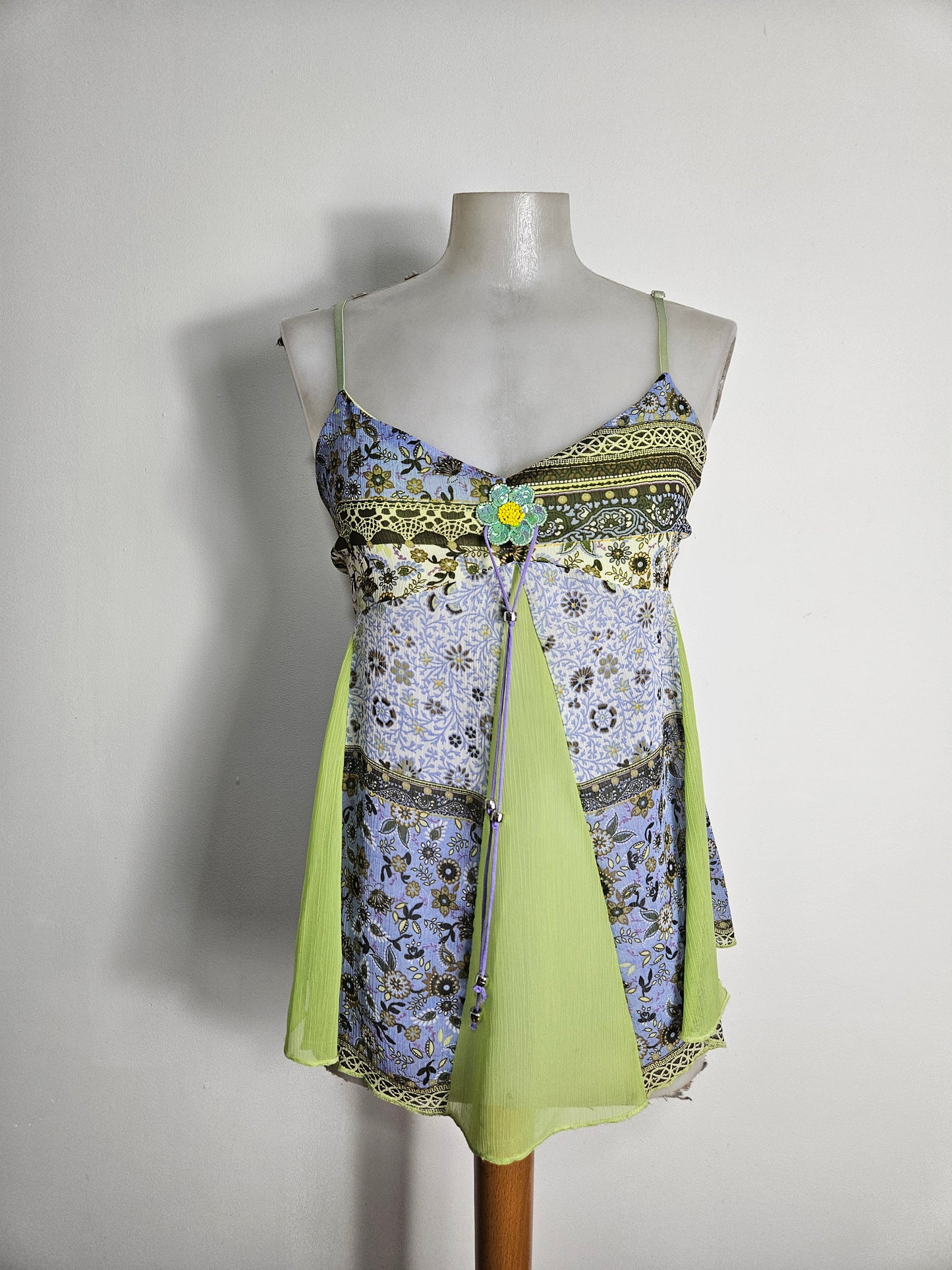 Haut en voile lila et vert