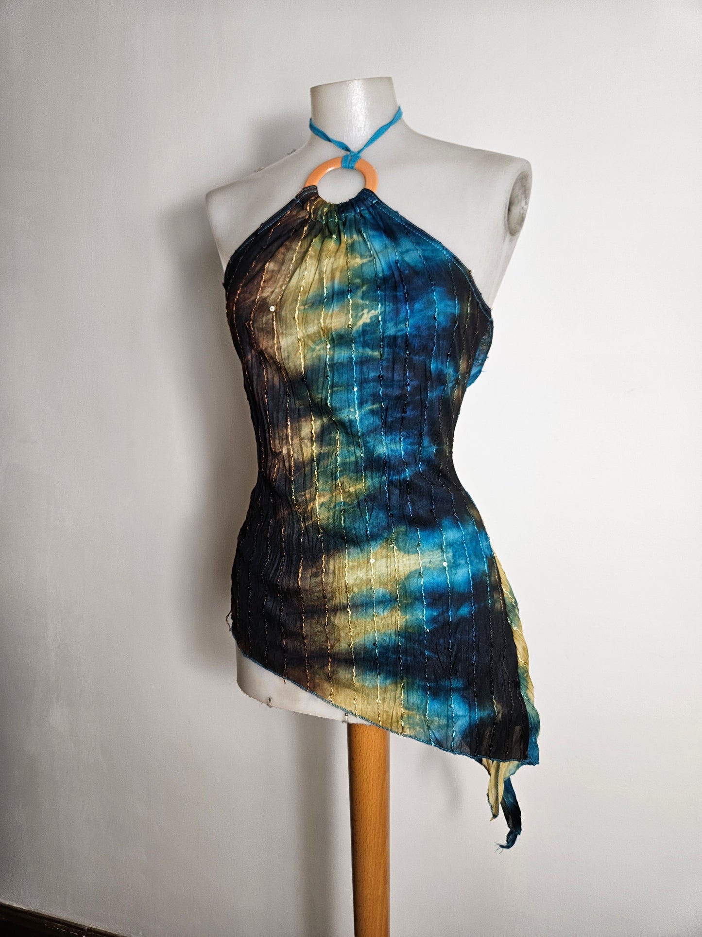 Asymmetric tie-dye top in blue and brown