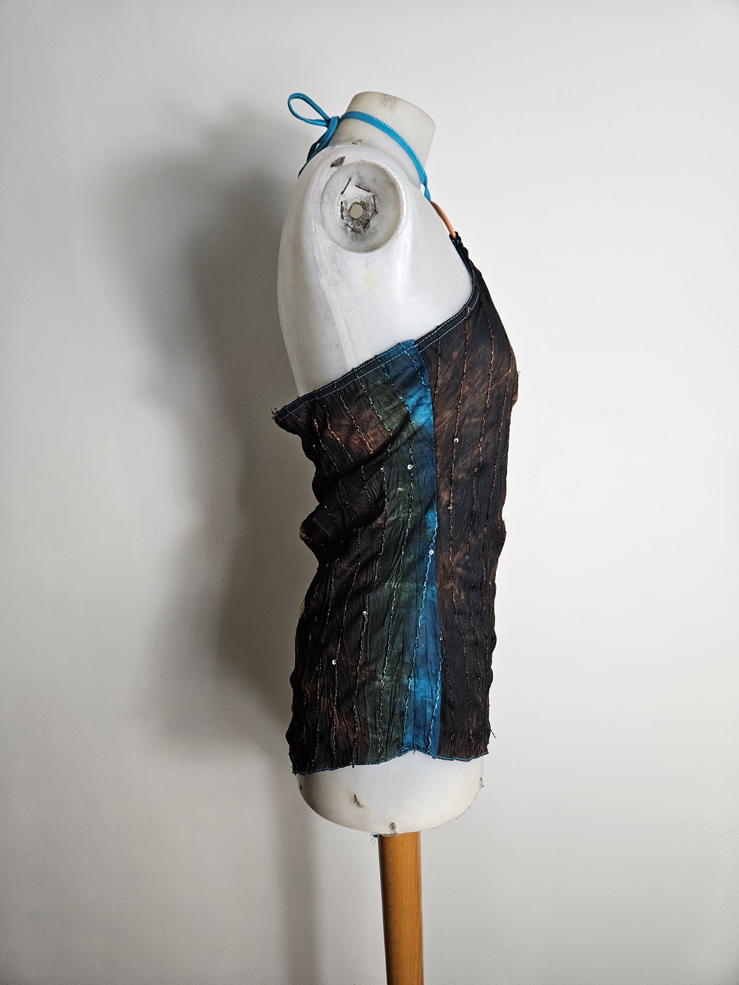 Asymmetric tie-dye top in blue and brown