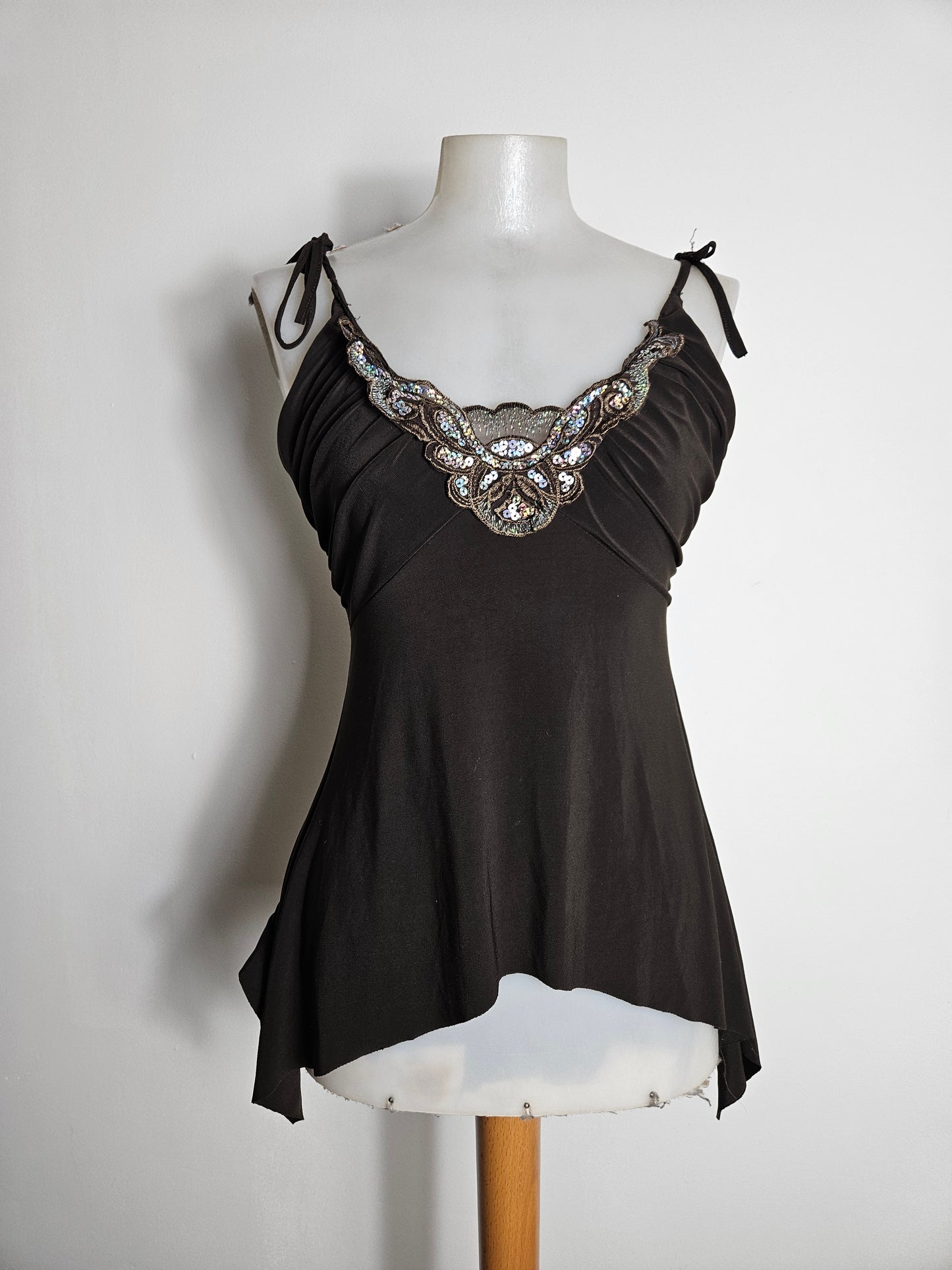 Haut asymétrique marron