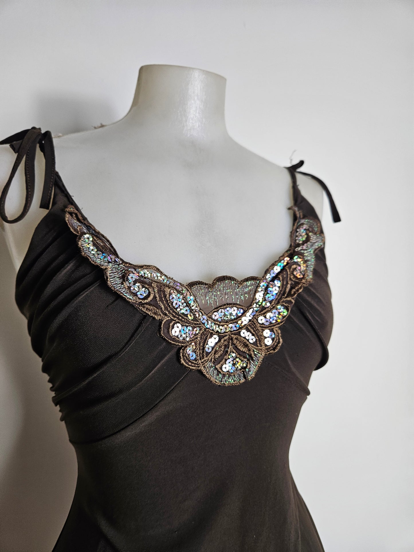 Haut asymétrique marron