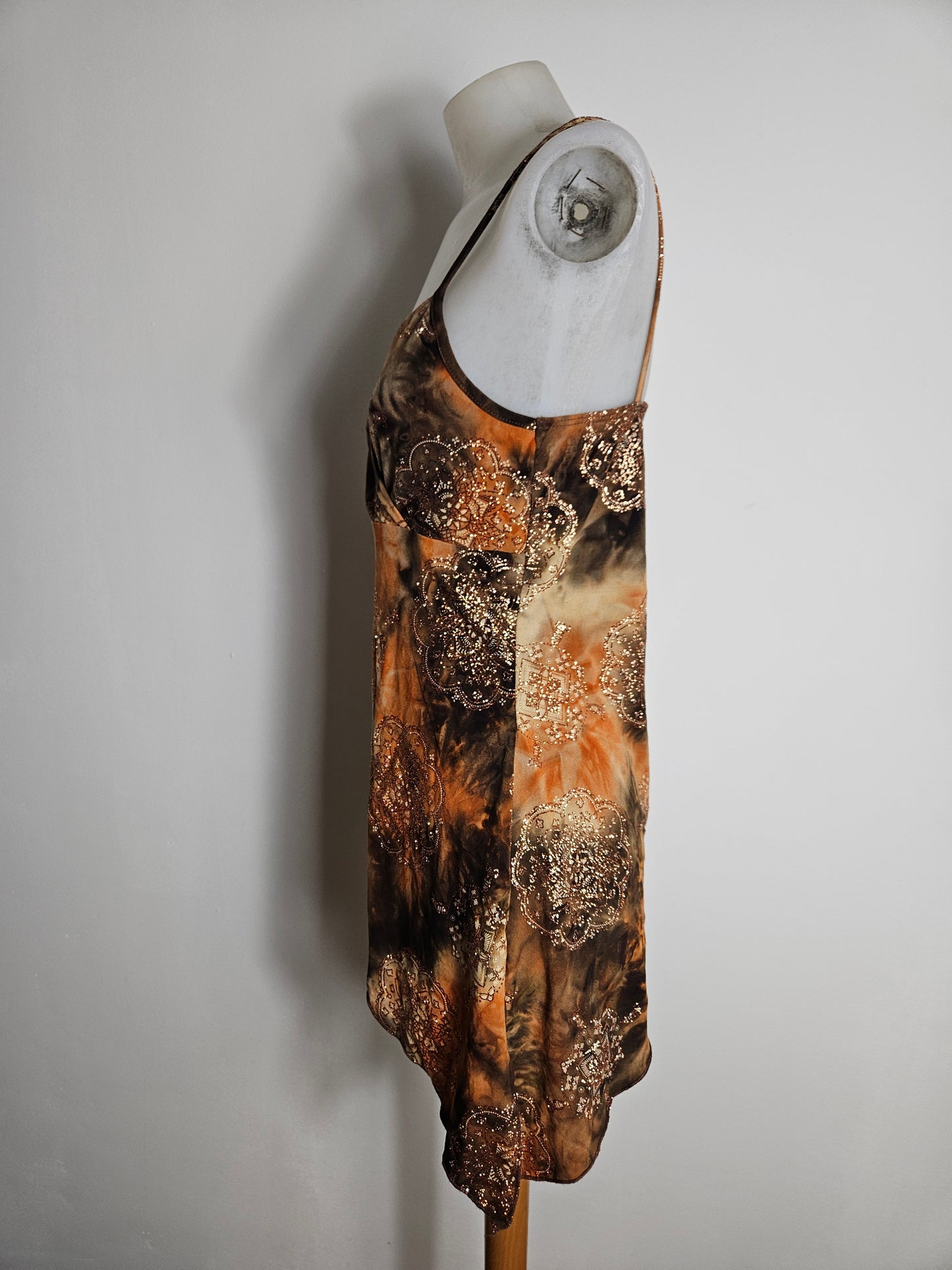 Haut asymétrique tons orange et marron