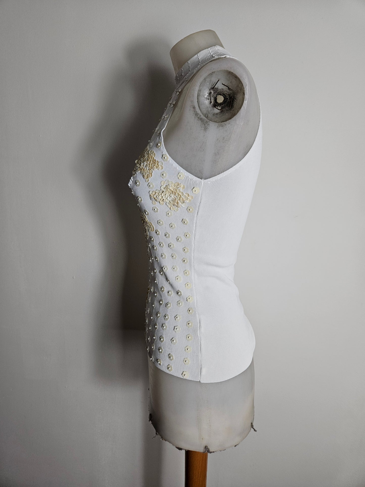 Haut col montant brodé