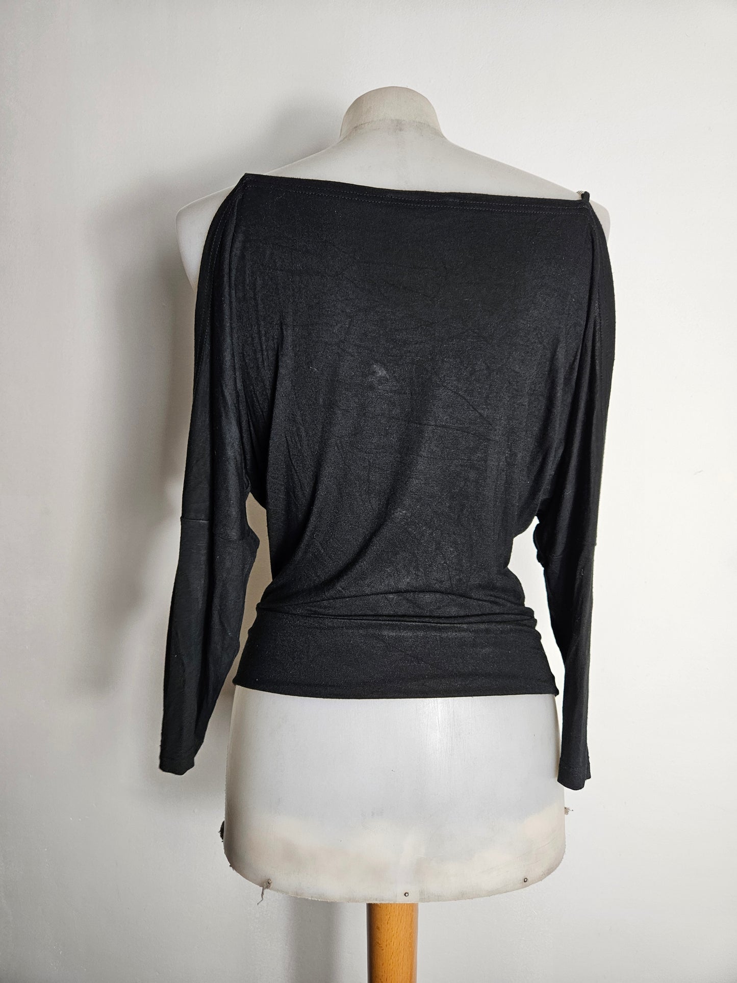 Haut asymétrique détails chaîne