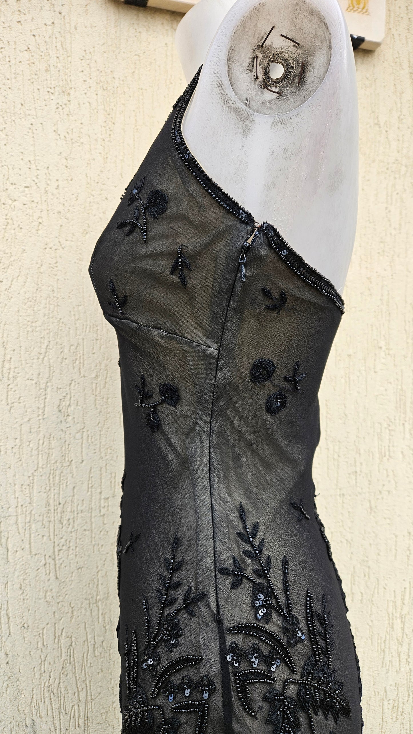 Robe en soie brodée Aftershock