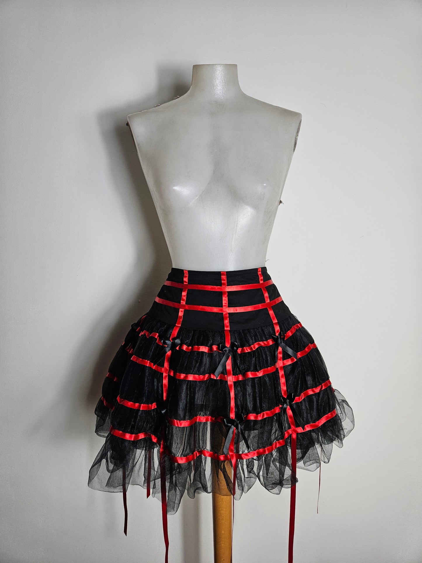 Hell Bunny black and red skirt
