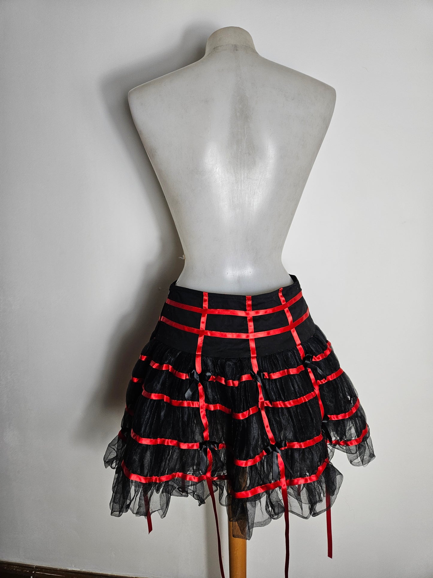 Hell Bunny black and red skirt