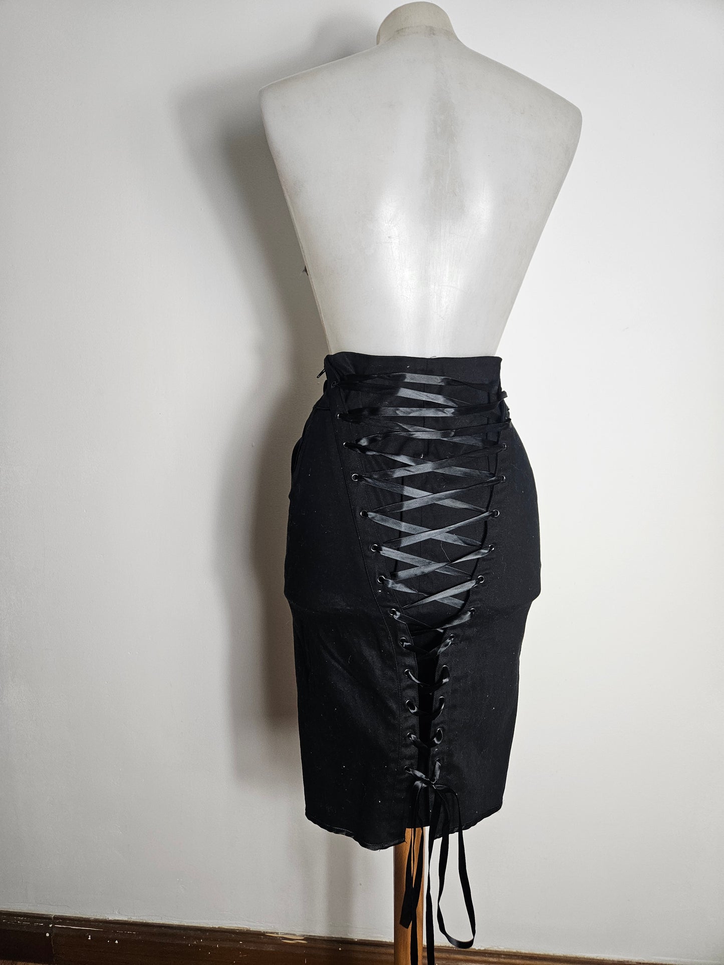Jupe taille à laçage