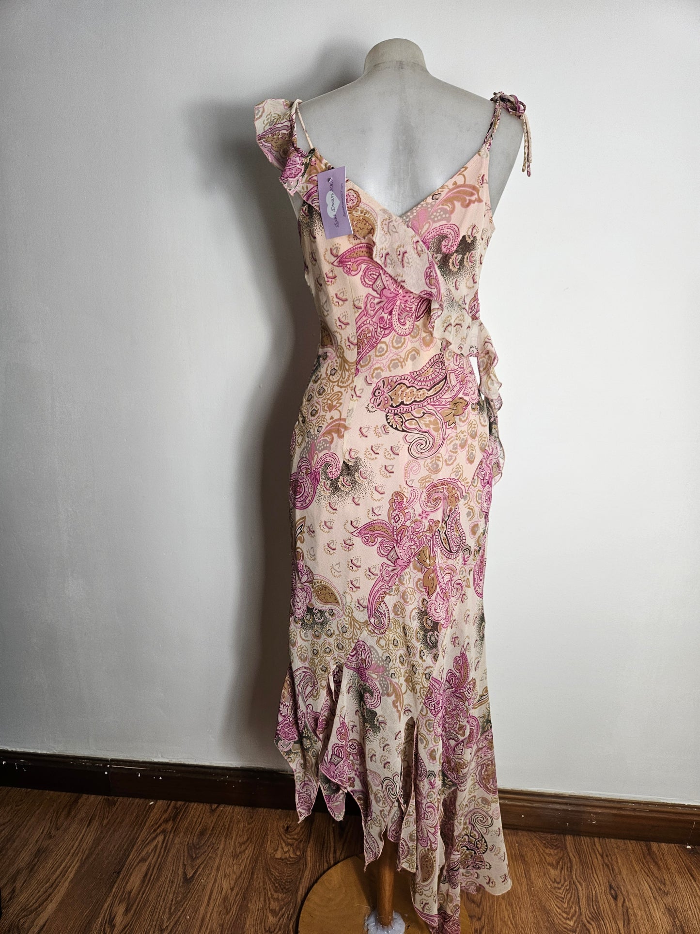 Robe en voile fleurie rose