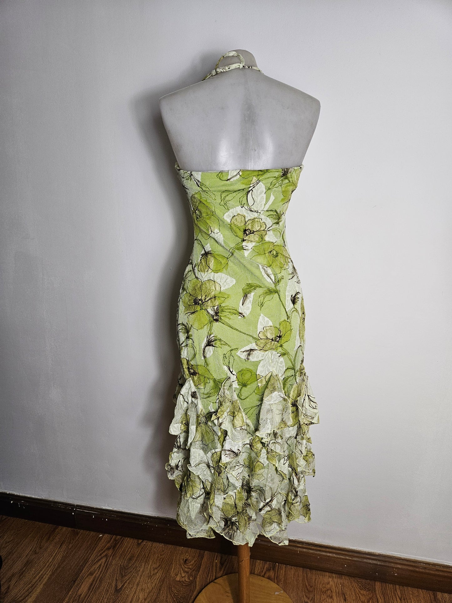 Vestido de encaje en tonos verdes