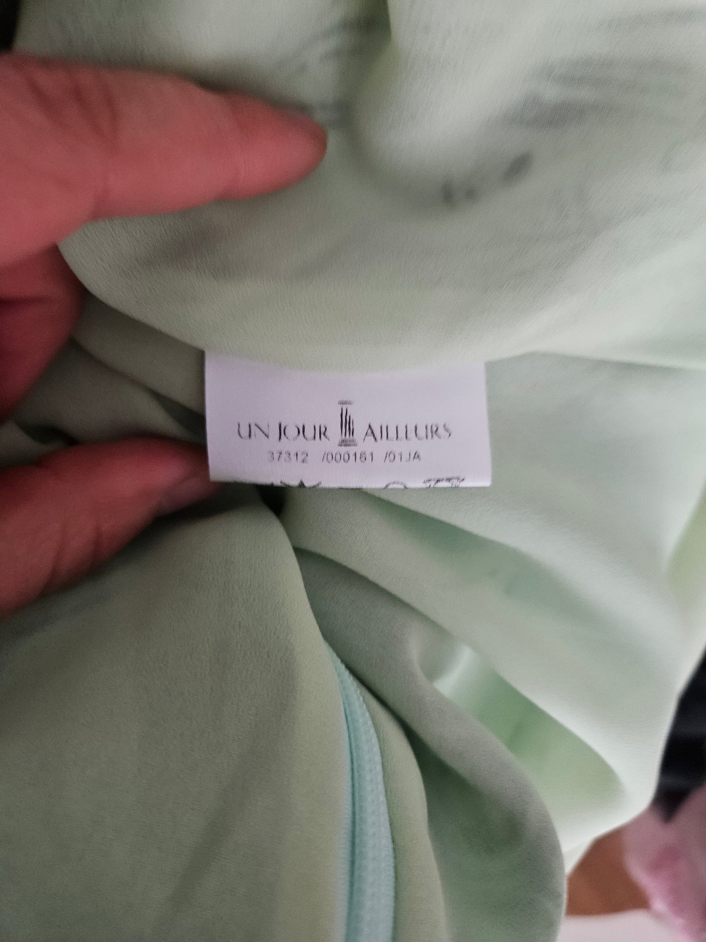 Vestido de gasa floral azul y verde