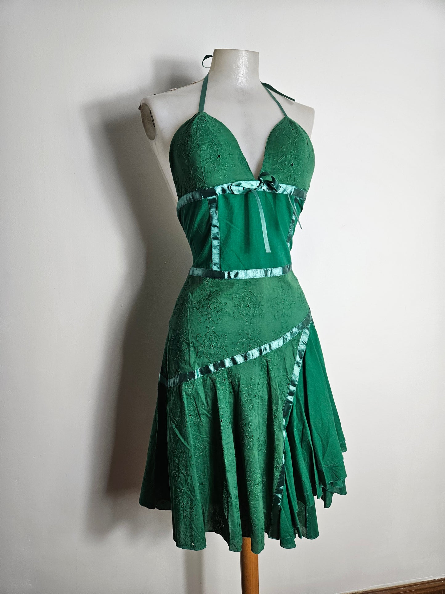 Robe dos nu verte