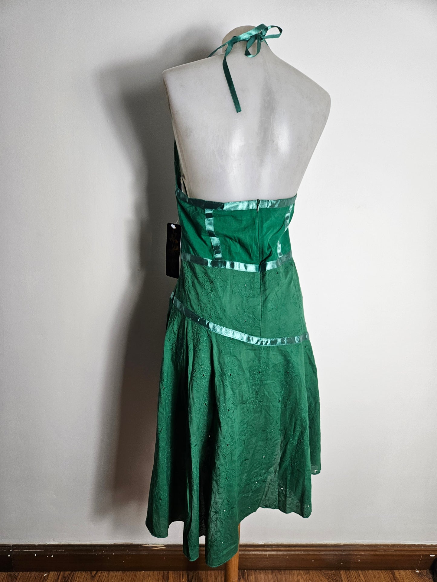 Robe dos nu verte
