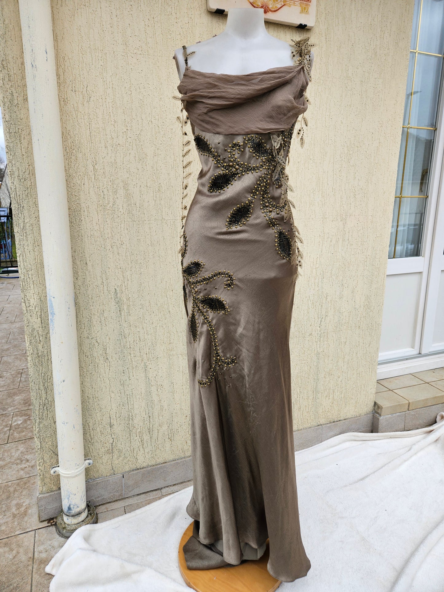 Robe longue motif feuillage
