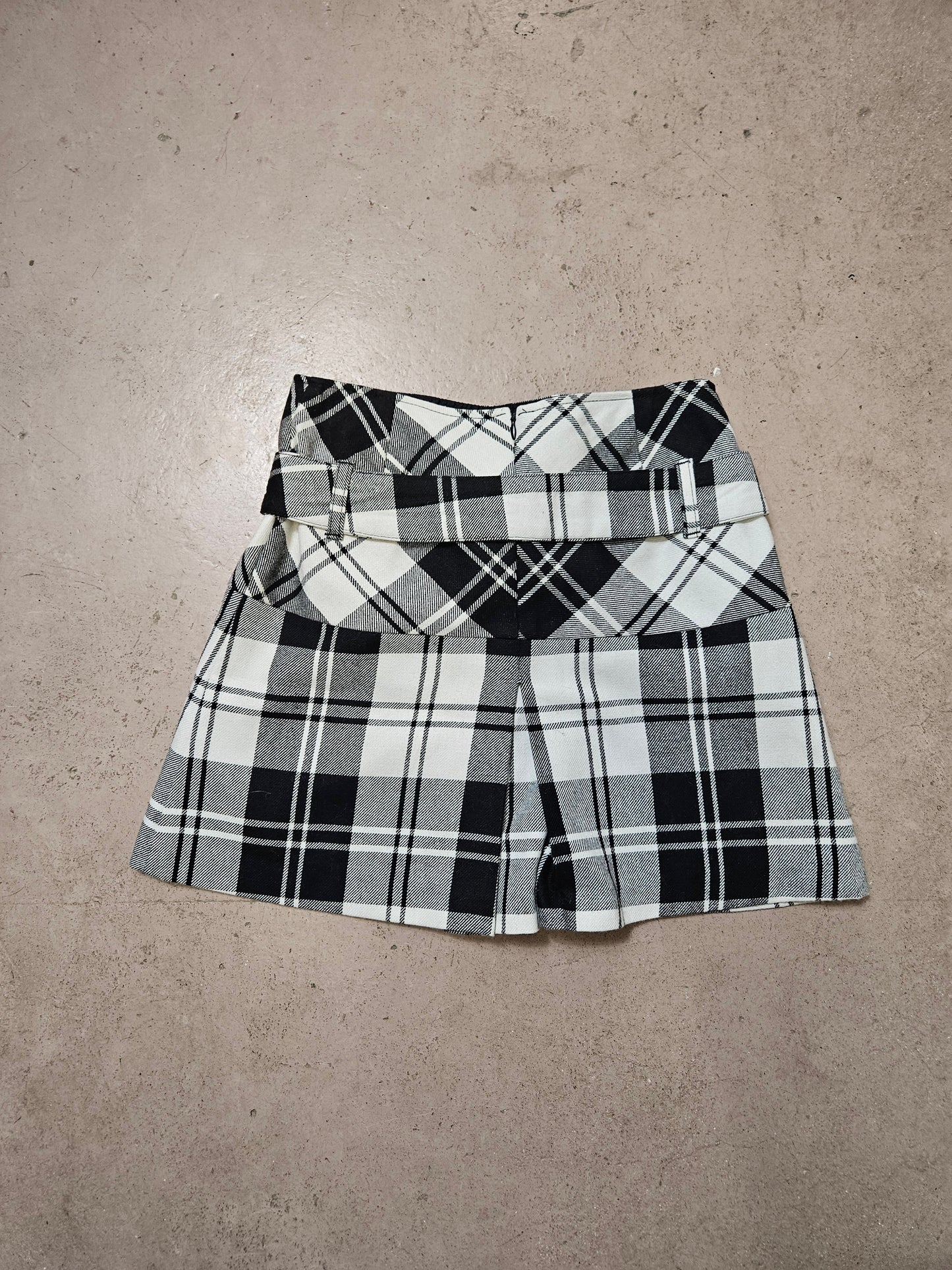 Tartan mini skirt