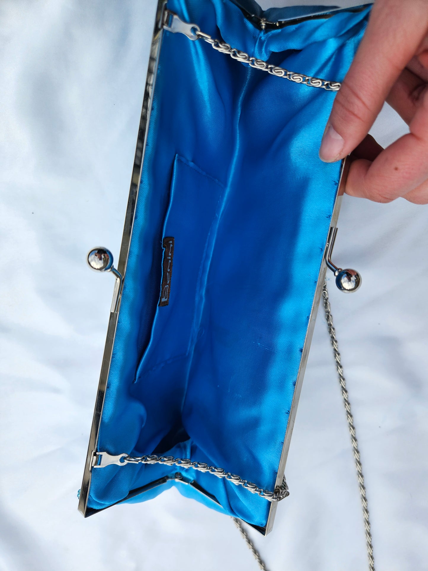 Petit sac brodé bleu