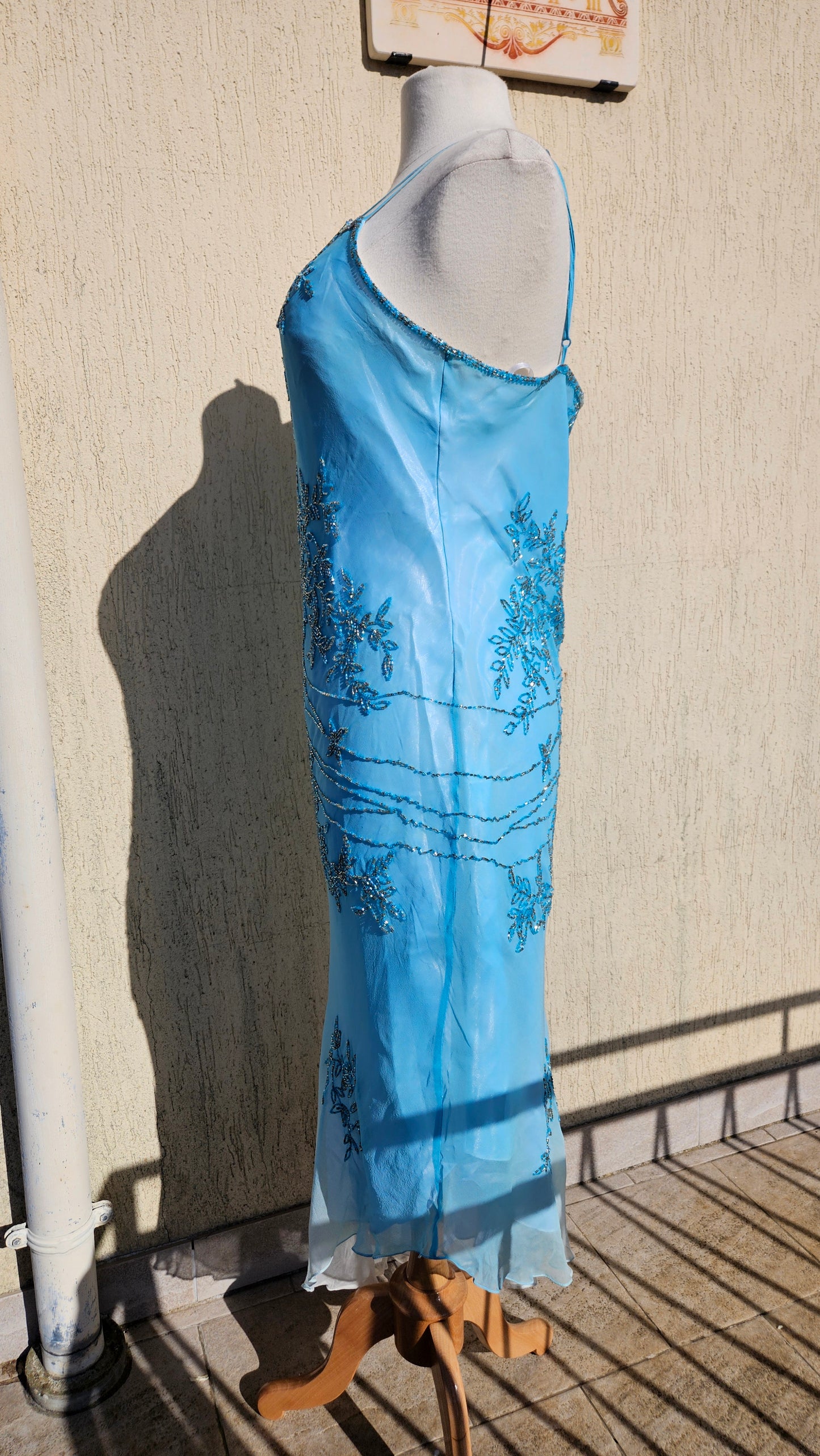 Maxi dress in embroidered silk with blue tones