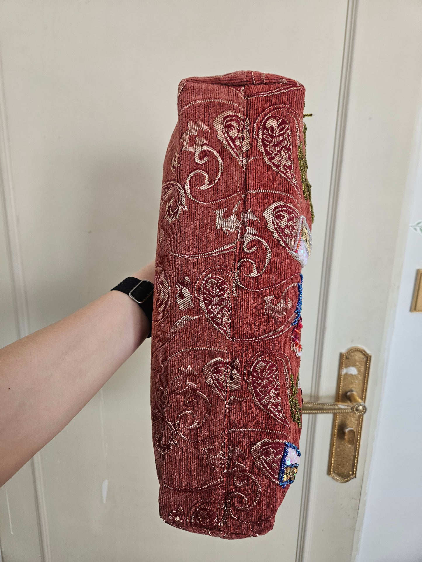 Sac en tissu brodé de sequins