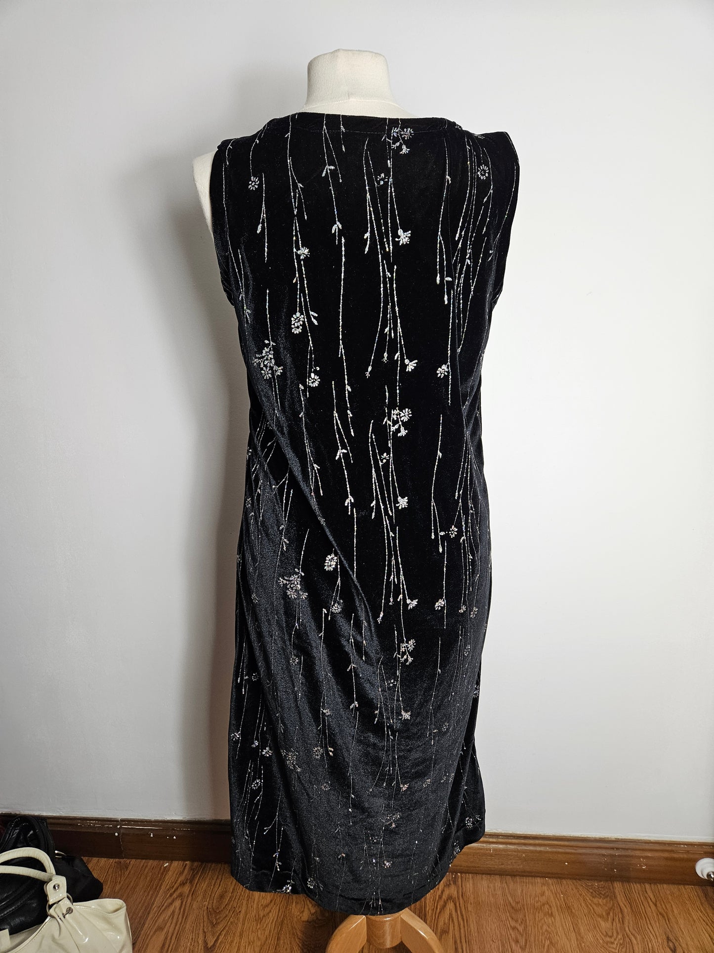 Robe noire à strass