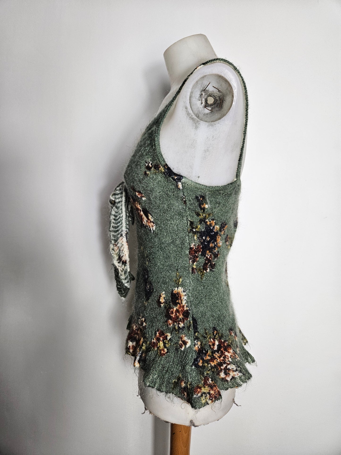 Haut en mohair motif floral