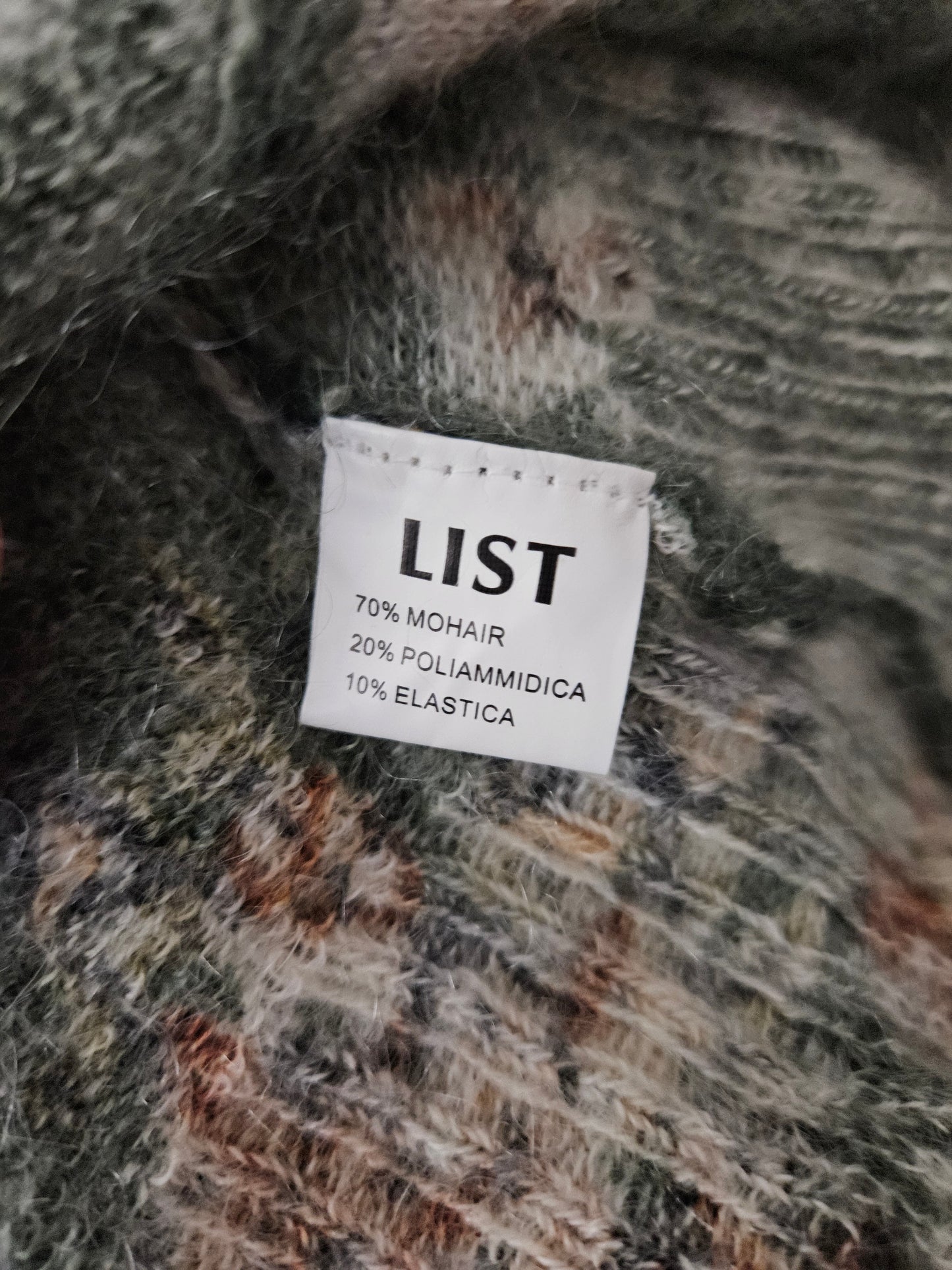 Haut en mohair motif floral