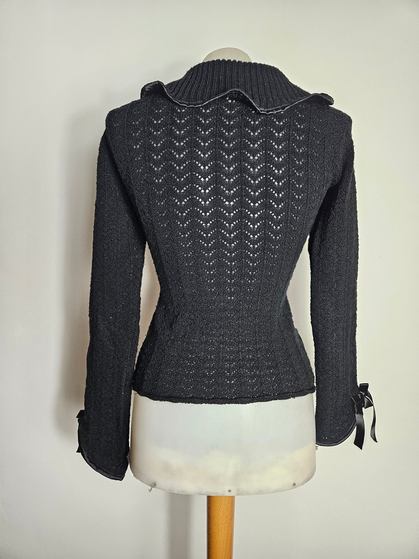 Pull léger détails noeuds