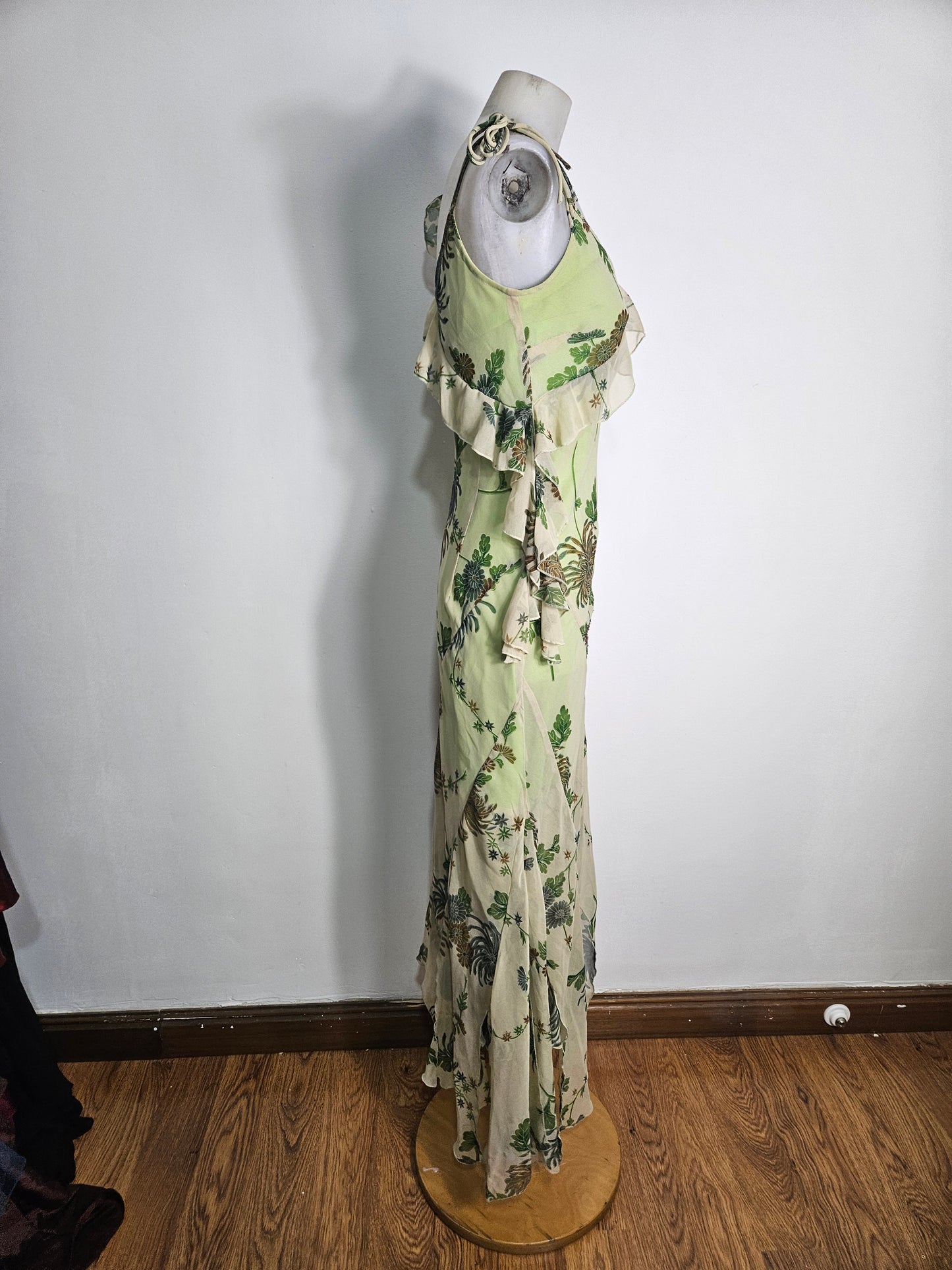 Robe asymétrique fleurie verte
