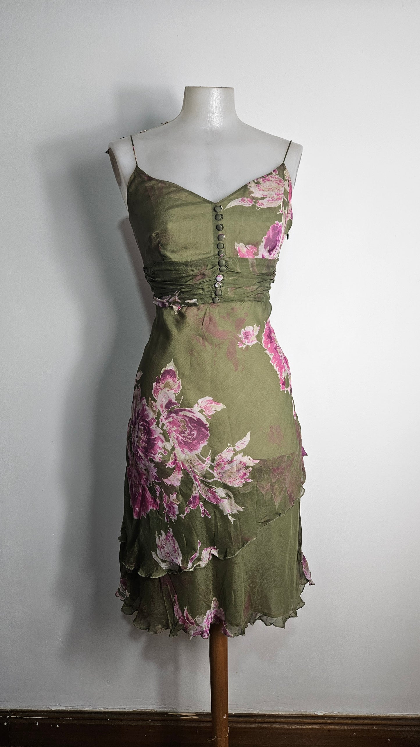 Robe fleurie verte en soie