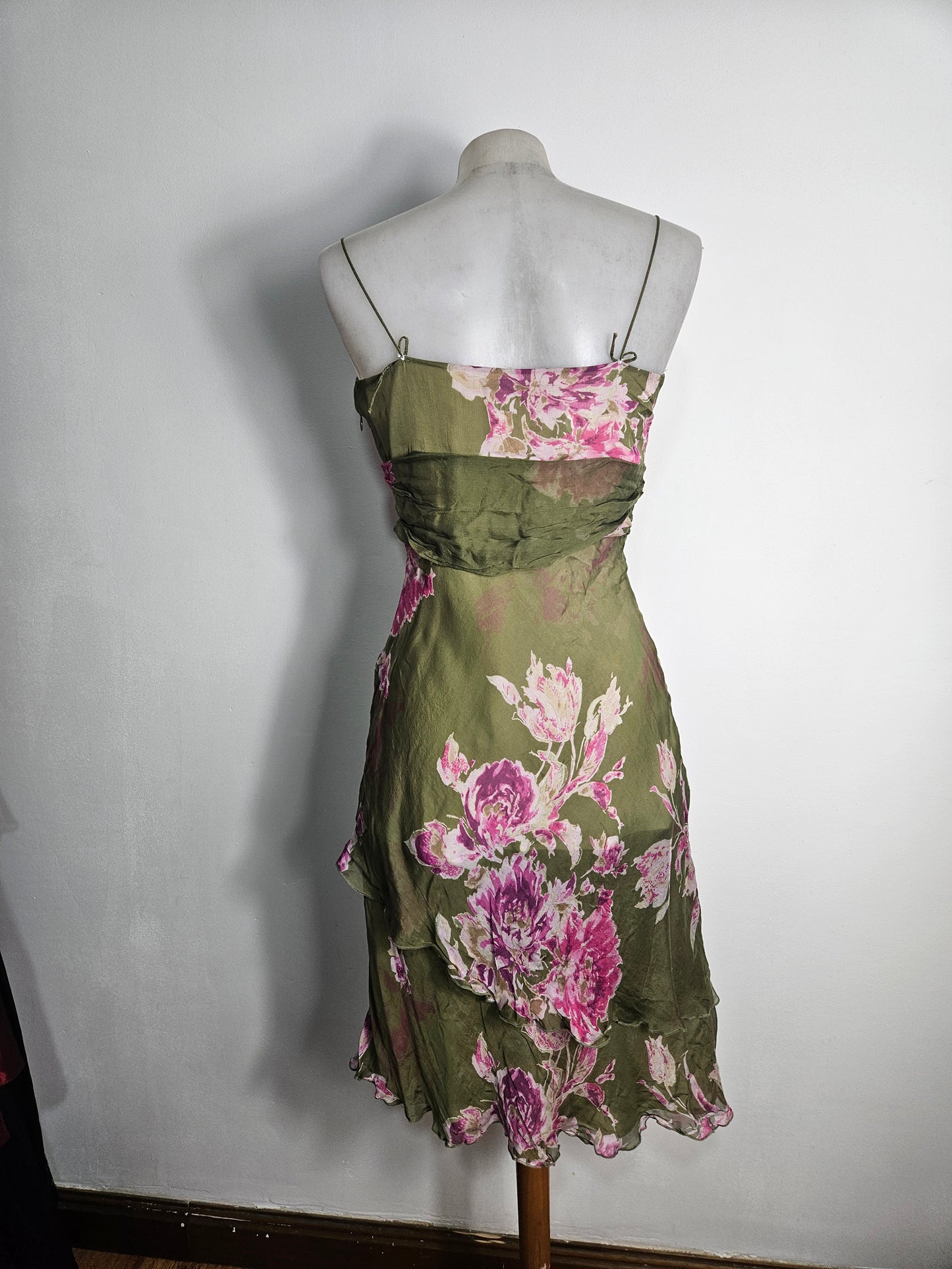 Robe fleurie verte en soie