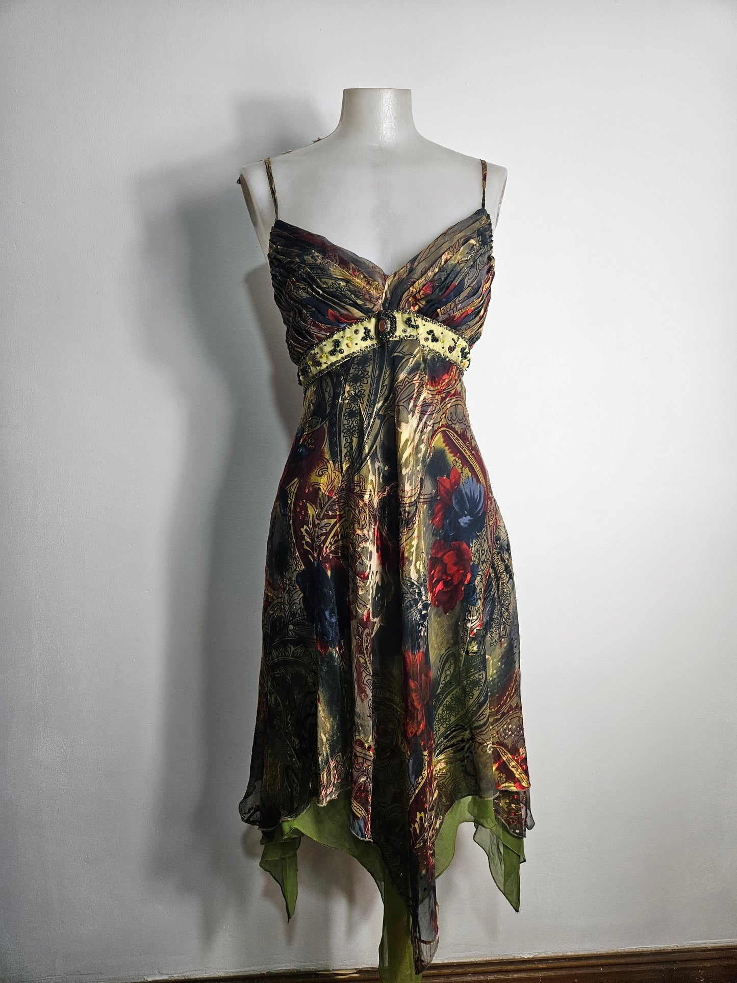 Robe asymétrique en soie