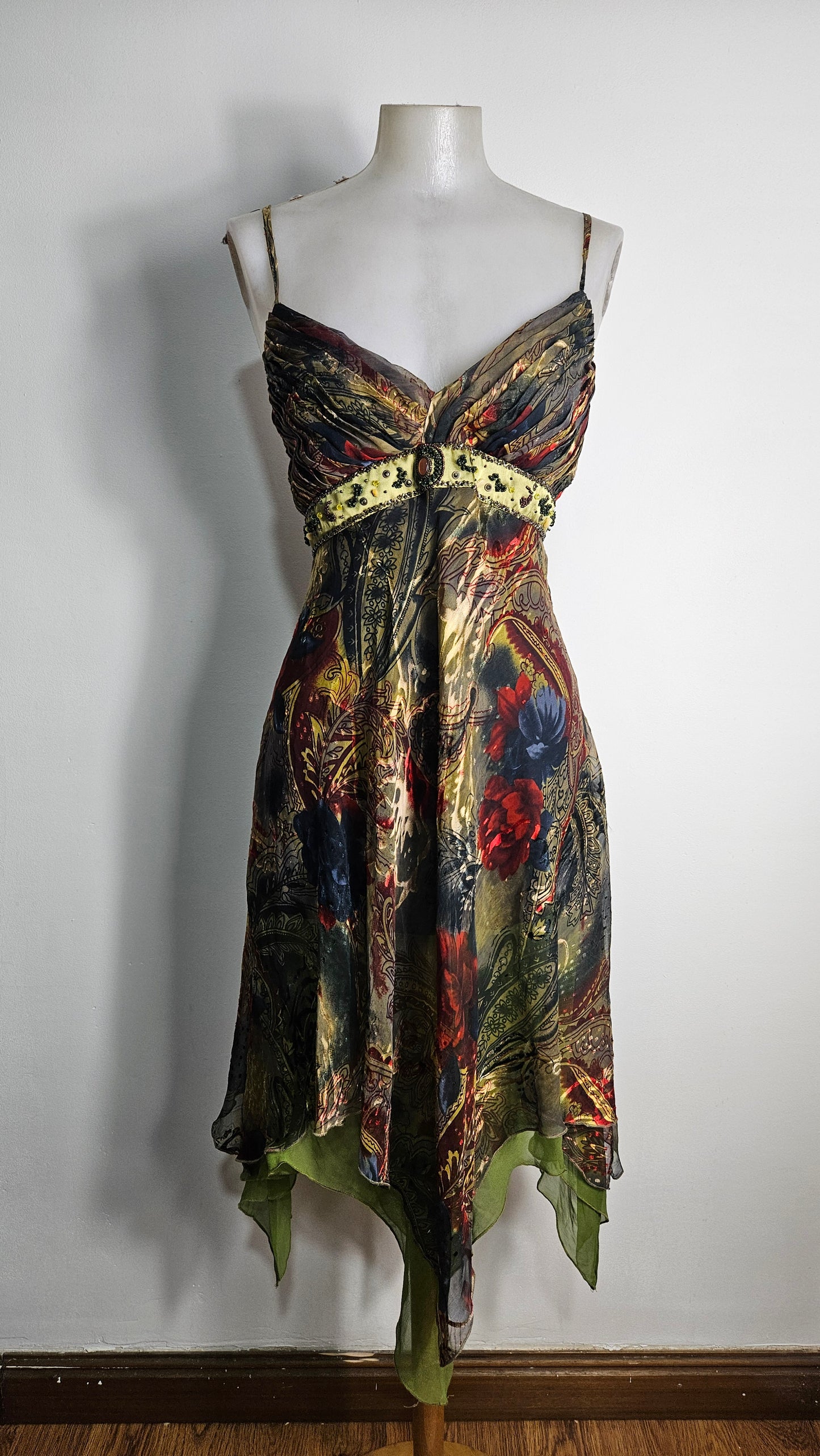 Robe asymétrique en soie